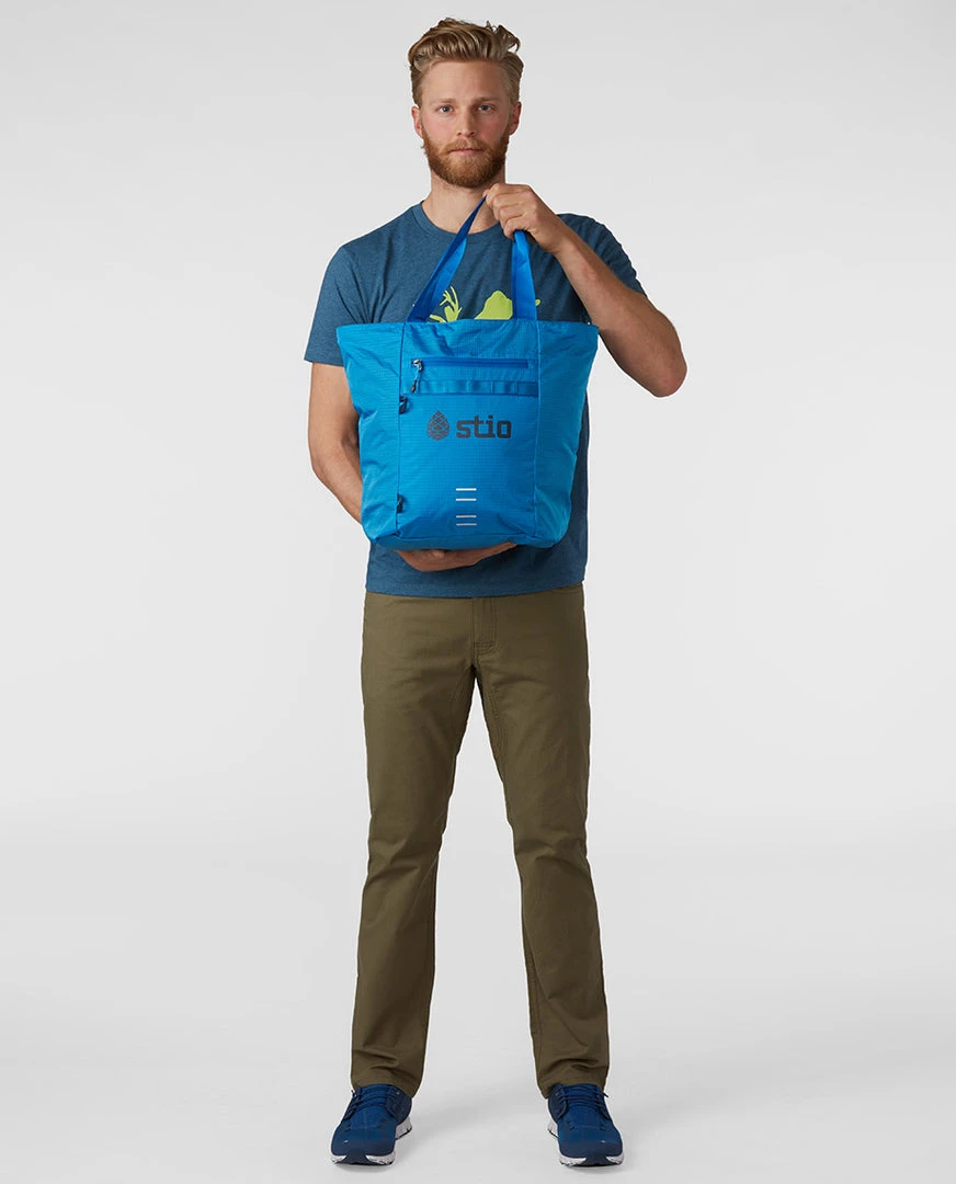 Stio Men Basin LT Camp Tote 25L 16 Stio Men Basin LT Camp Tote 25L