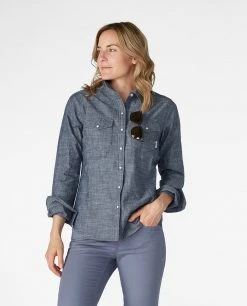 Stio Women's Ashton Chambray Shirt