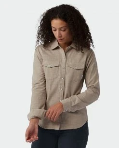 Stio Women's Ashton Chambray Shirt
