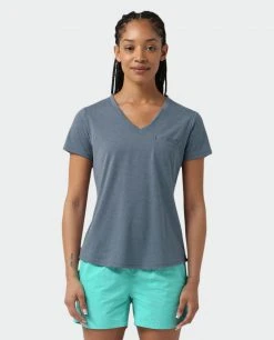 Stio Women's Divide V-Neck SS
