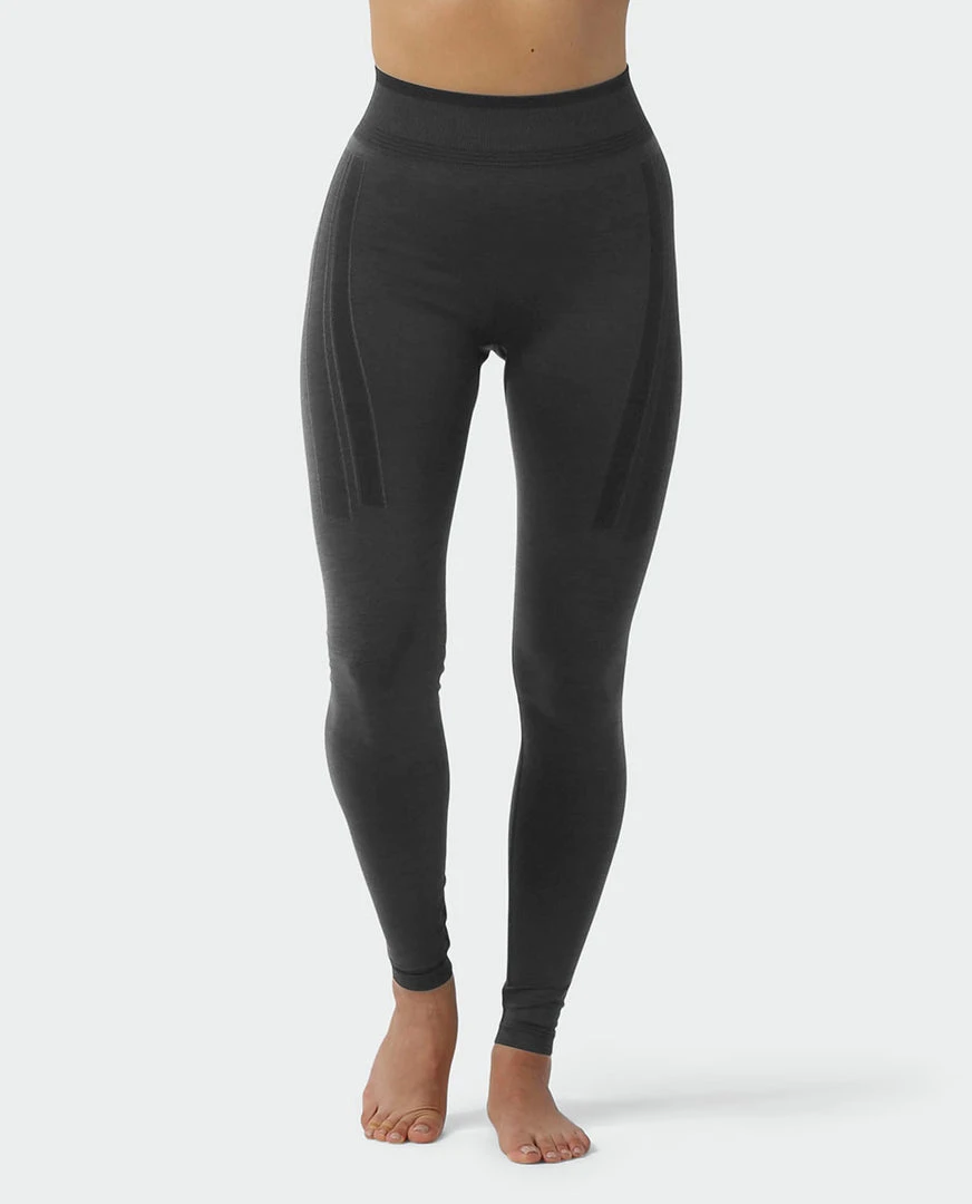 Stio Women's Basis® Seamless Tech Tight 12 Stio Women's Basis® Seamless Tech Tight
